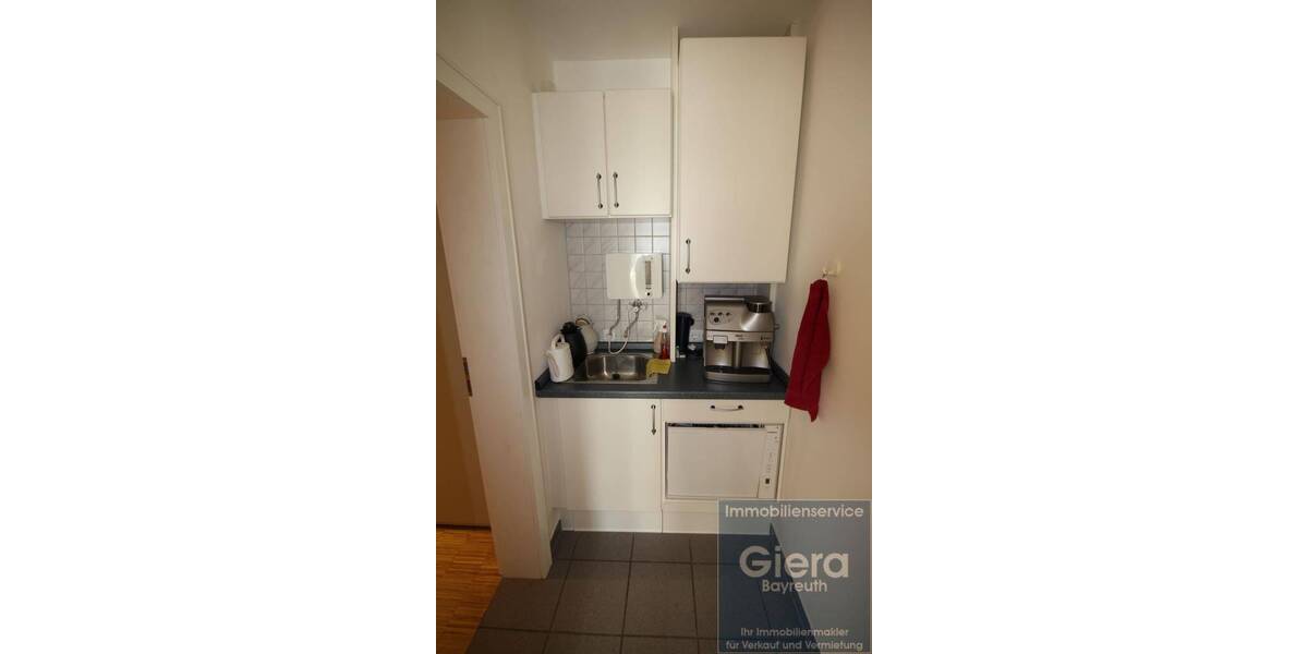 Gewerbeobjekt Warmensteinach - 5 Zimmer, 135 m&sup2;, 945&euro; | Angebot:24024973