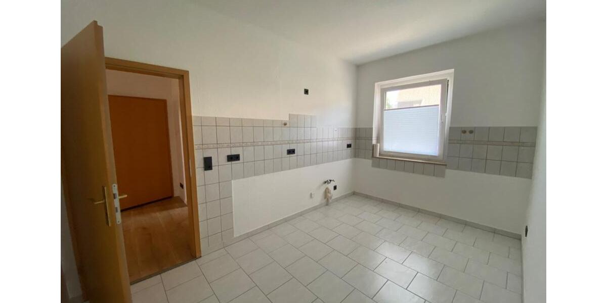 Erdgeschoßwohnung Blankenburg (Harz) - 4 Zimmer, 98 m&sup2;, 700&euro; | Angebot:26535290