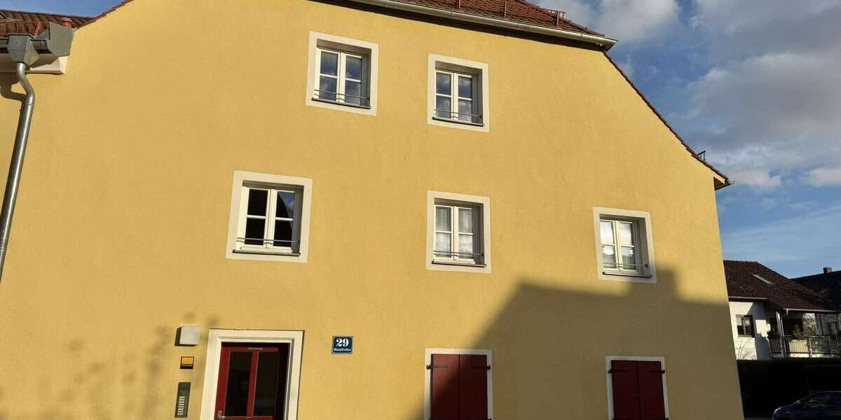 Wohnung zum Mieten in Regensburg 750 € 68.22 m² 2 zimmer