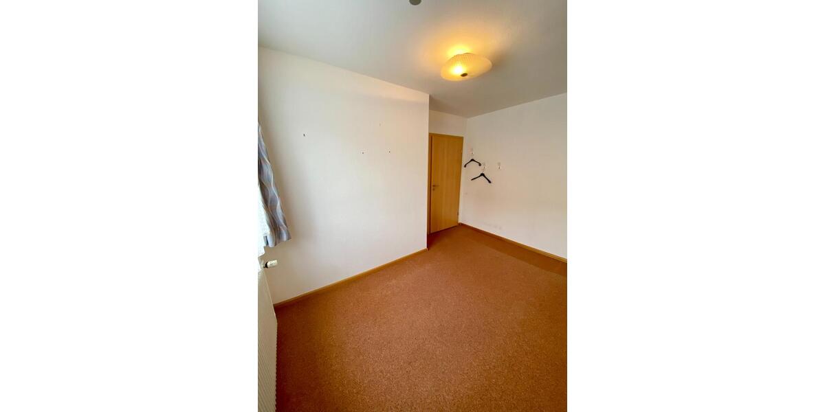 Erdgeschoßwohnung Villingen-Schwenningen Schwenningen - 5 Zimmer, 104 m&sup2;, 1.150&euro; | Angebot:24466387