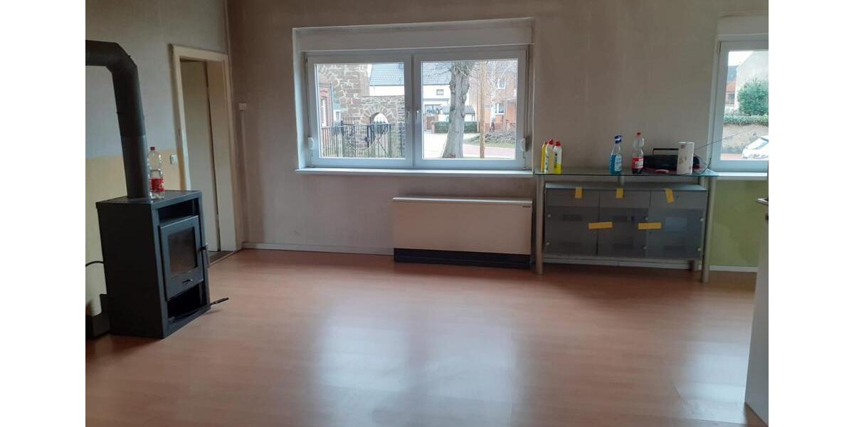 Erdgeschoßwohnung Erxleben - 1.5 Zimmer, 56 m&sup2;, 350&euro; | Angebot:24825668