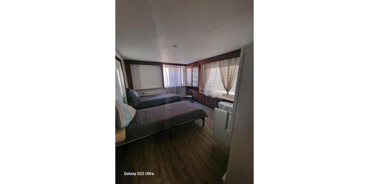 Wohnen auf Zeit Wegberg - 5 Zimmer, 110 m&sup2;, 11&euro; | Angebot:24901271