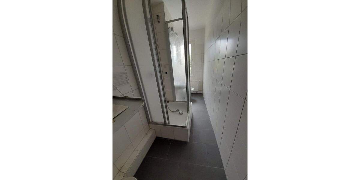 Etagenwohnung Kalbe - 4 Zimmer, 70 m&sup2;, 300&euro; | Angebot:25775646