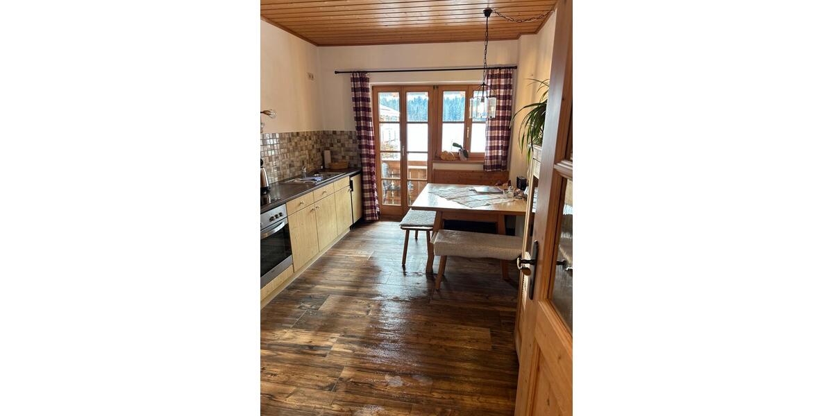 Wohnen auf Zeit: Möblierte Wohnung im Leitzachtal 2 zimmer