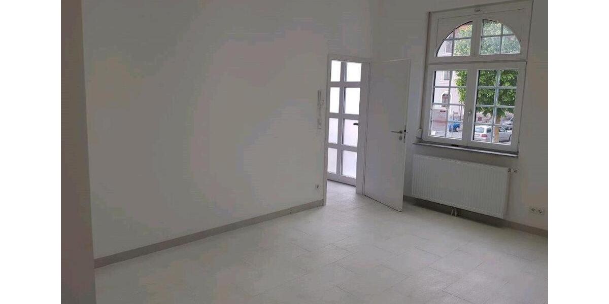 Erdgeschoßwohnung Donaueschingen - 3 Zimmer, 85 m&sup2;, 850&euro; | Angebot:26248956