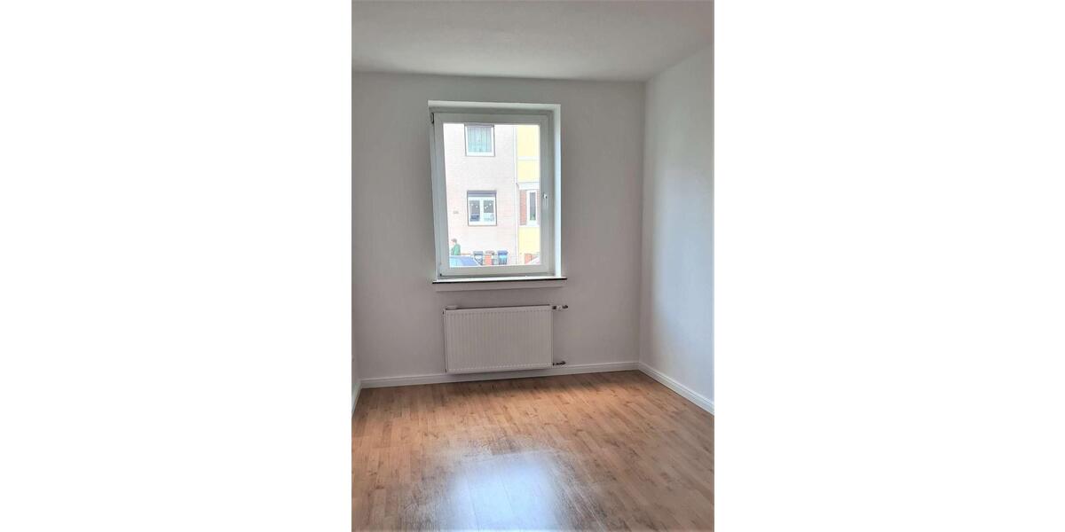 Erdgeschoßwohnung Bremen Neustadt - 3 Zimmer, 73 m&sup2;, 690&euro; | Angebot:23543936