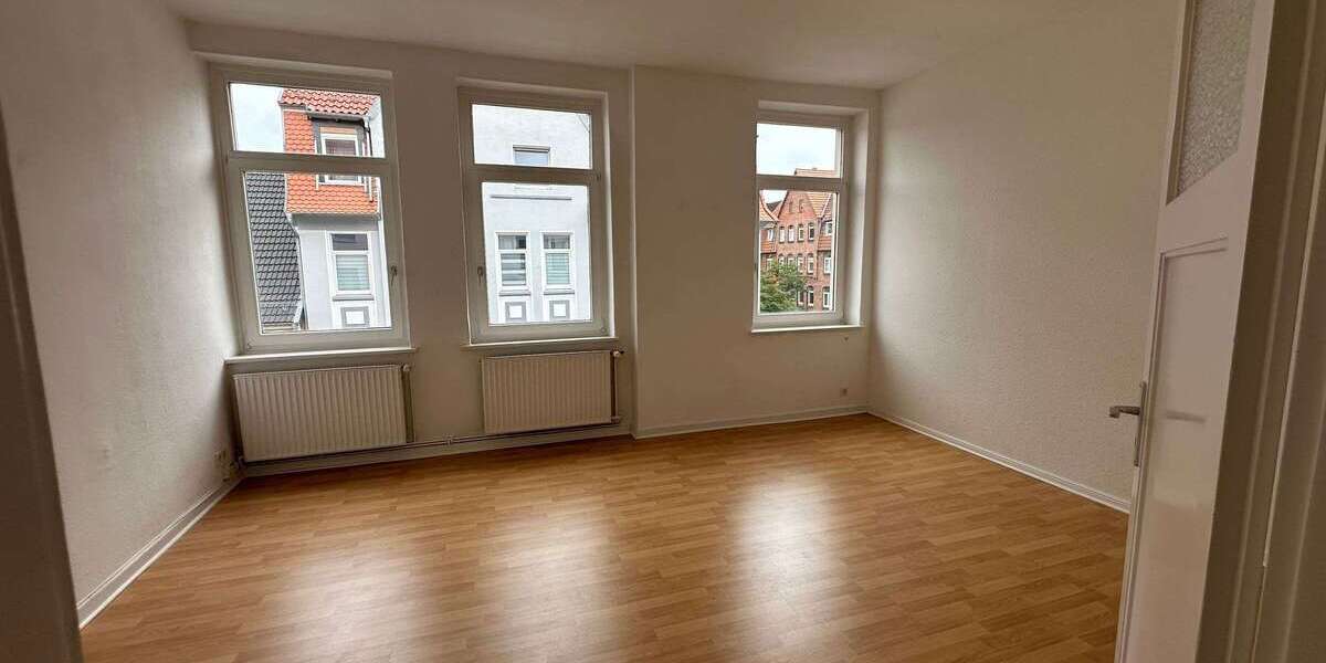 Etagenwohnung Hannover Linden-Limmer - 2 Zimmer, 61 m&sup2;, 695&euro; | Angebot:25191038