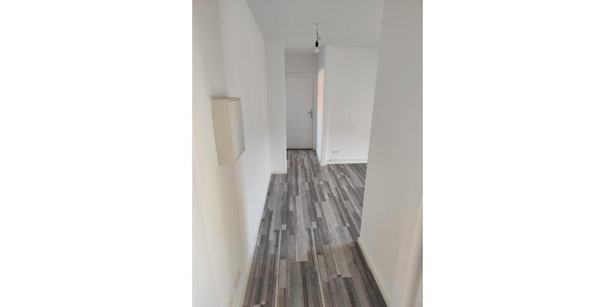 Dachgeschoßwohnung Hannover Vahrenwald-List - 3 Zimmer, 65 m&sup2;, 660&euro; | Angebot:26562581