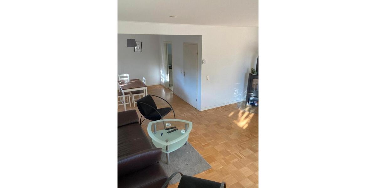 Wohnen auf Zeit Hohenhorn - 3 Zimmer, 100 m&sup2;, 25&euro; | Angebot:26603519
