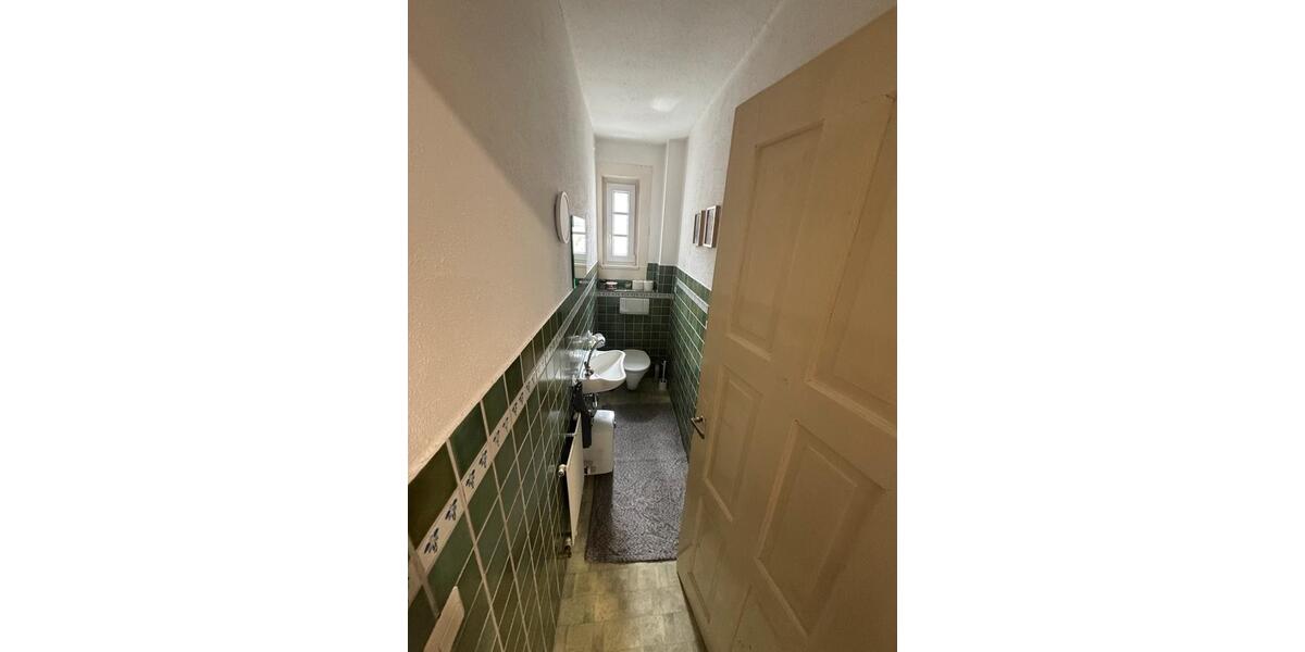 Etagenwohnung Tübingen - 4 Zimmer, 85 m&sup2;, 450&euro; | Angebot:26040737