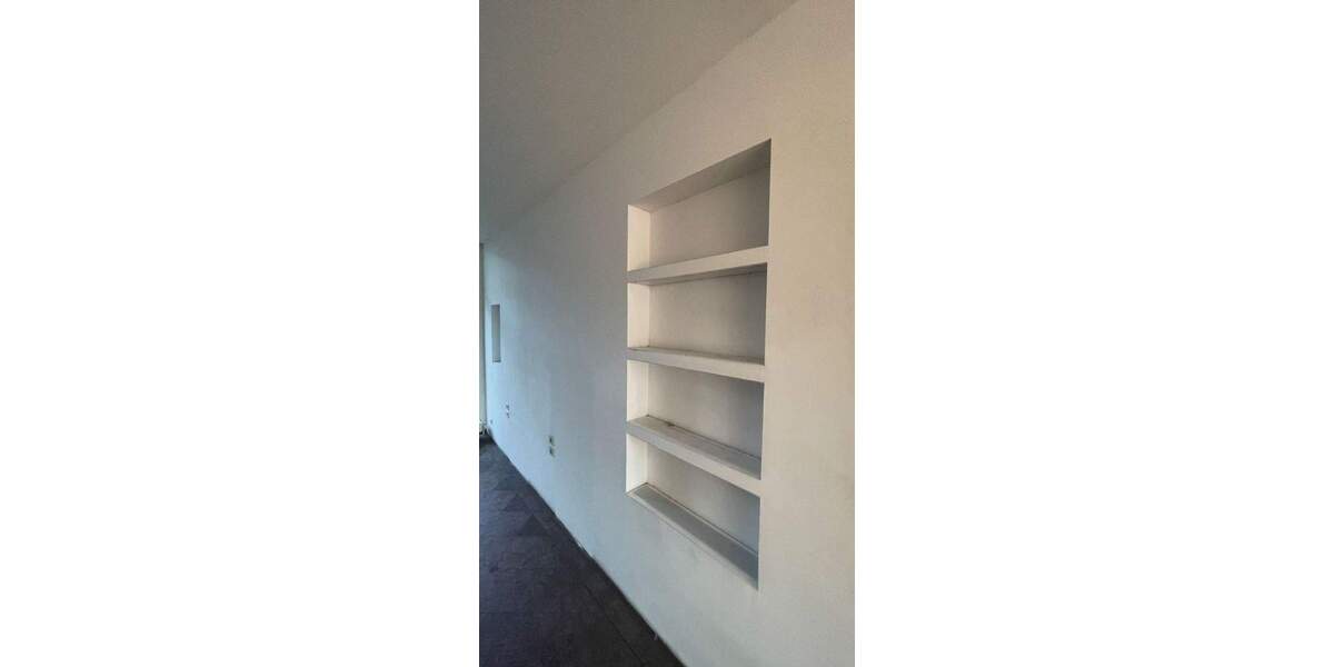 Gewerbeobjekt Schwerin Schelfstadt - 1 Zimmer, 73 m&sup2;, 600&euro; | Angebot:25779377