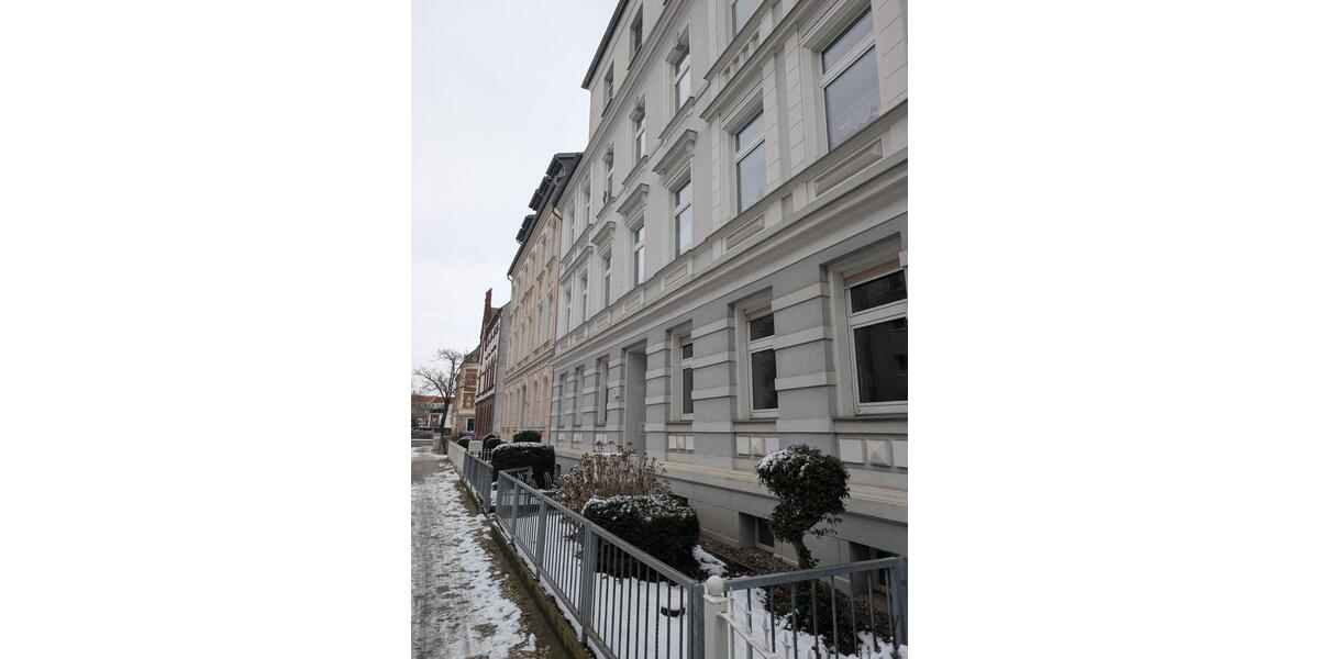 Etagenwohnung Rathenow - 3 Zimmer, 66 m&sup2;, 488&euro; | Angebot:25117898