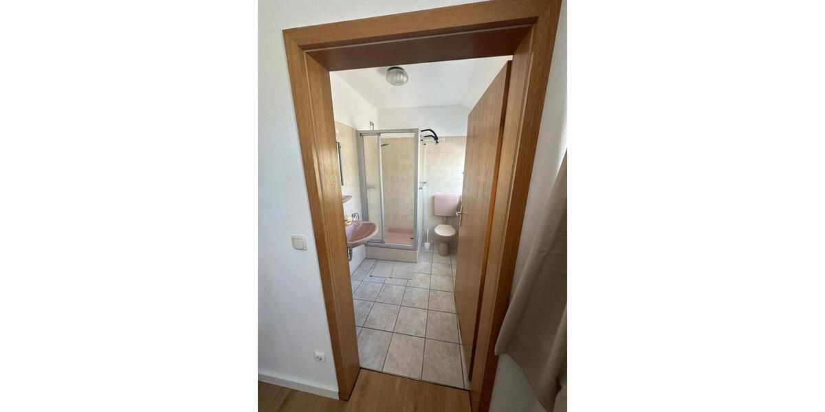 Wohnen auf Zeit Otter - 10 Zimmer, 22 m&sup2;, 22&euro; | Angebot:26214710