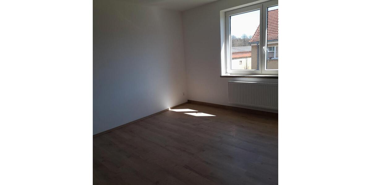 Etagenwohnung Bischofswerda - 1 Zimmer, 33 m&sup2;, 190&euro; | Angebot:26437771