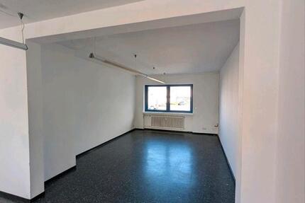 6 MONATE ZWISCHENMIETE: BüroLager zimmer