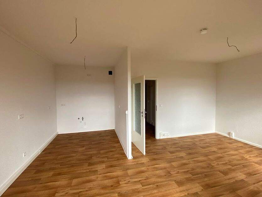 Familienfreundlich & modern: Sanierte Wohnung in bester Lageng ist bereit! 4 zimmer