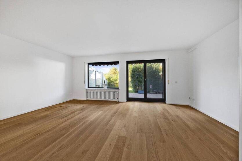 Modernes Reihenhaus mit Sauna & großem Garten in München 8 zimmer