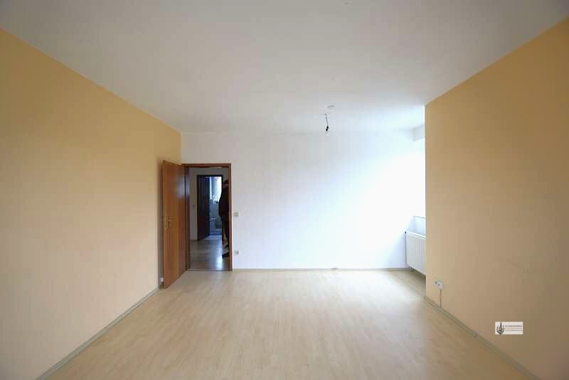 OG Wohnung für 2 Personen wird bis April 26 frisch renoviert am Zentrum von Syke + Garage + Balkon - Etagenwohnung Syke | Angebot:25097570