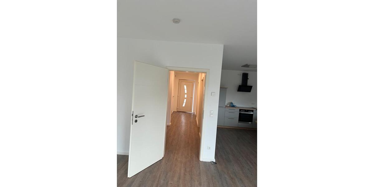 DHH in Bad Bramstedt zu vermieten, Kaltmiete 1500€ 4 zimmer