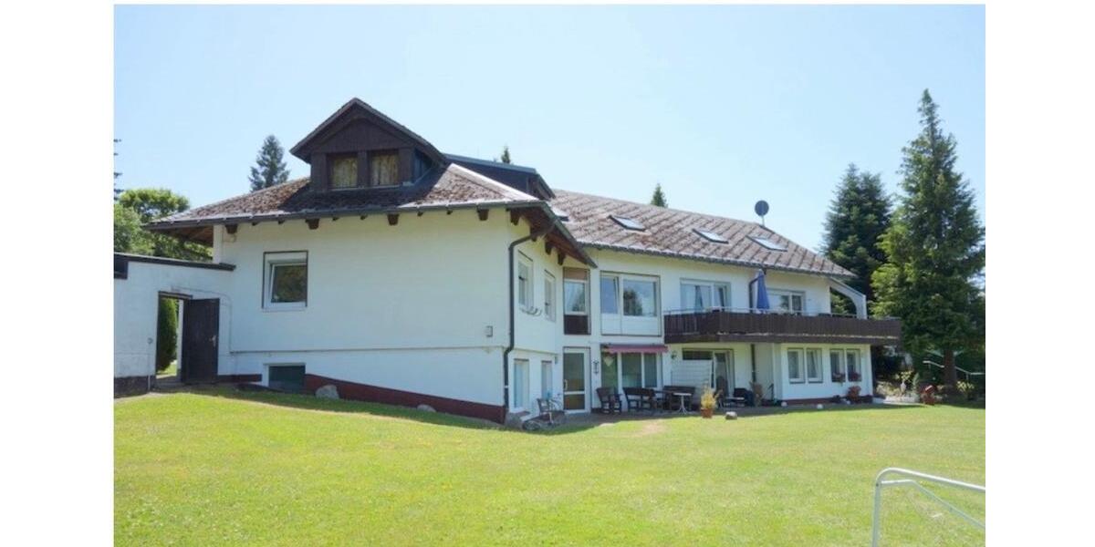 Dachgeschoßwohnung Titisee-Neustadt Neustadt - 3.5 Zimmer, 65 m&sup2;, 945&euro; | Angebot:26056924