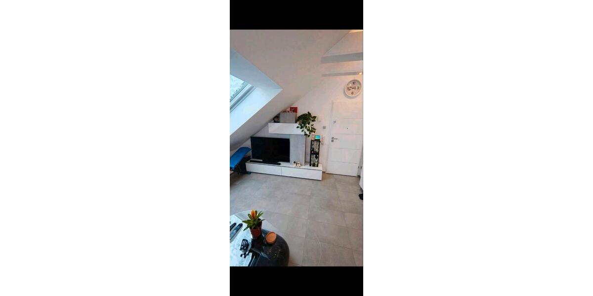 Dachgeschoßwohnung Ober-Olm Olm - 1 Zimmer, 40 m&sup2;, 910&euro; | Angebot:26566097