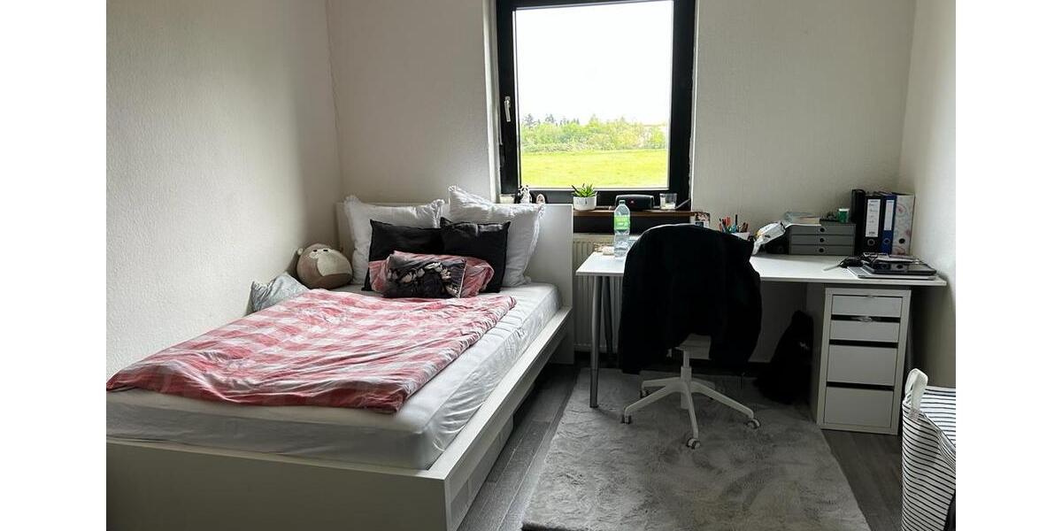 Wohnen auf Zeit Karlsruhe Neureut - 1 Zimmer, 12 m&sup2;, 497&euro; | Angebot:26677507