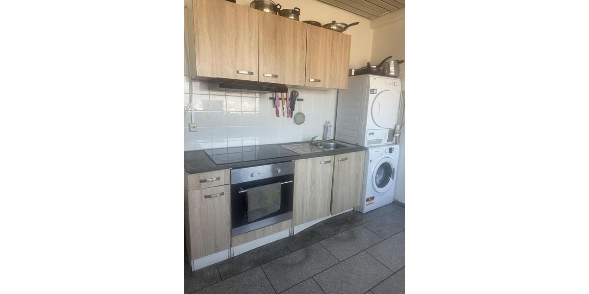 Etagenwohnung Heilbronn - 1 Zimmer, 16 m&sup2;, 420&euro; | Angebot:26594301