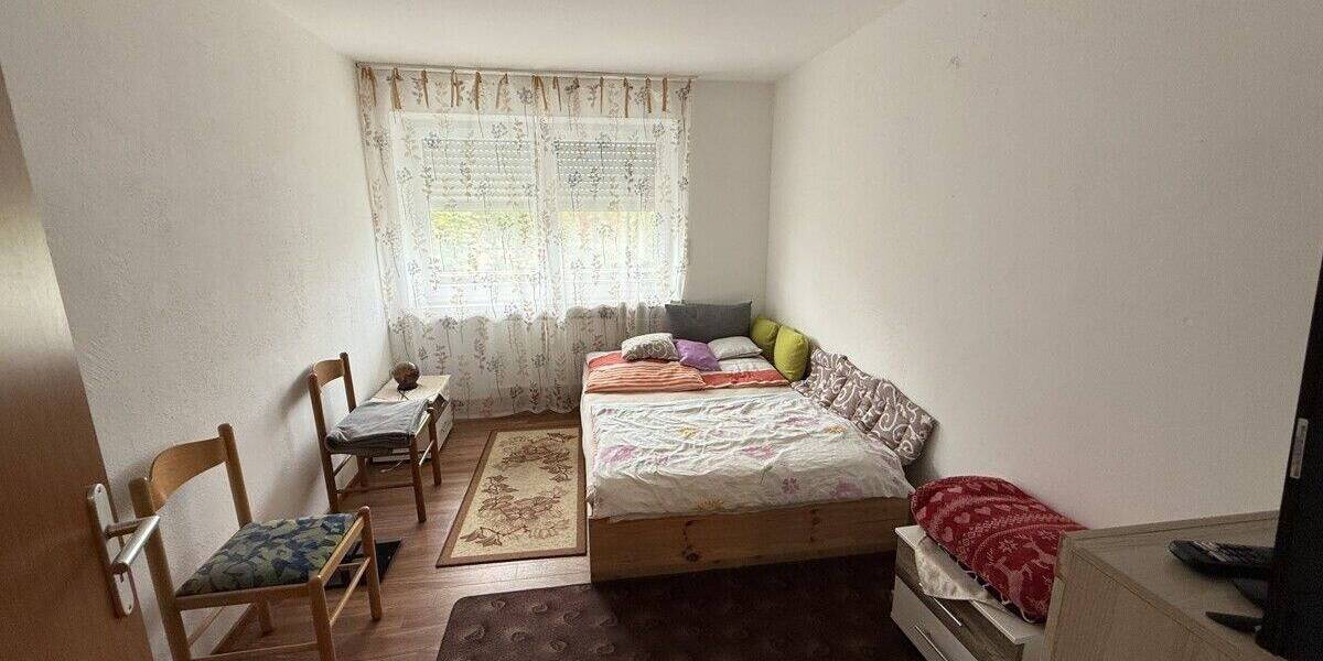Etagenwohnung Pfatter - 4 Zimmer, 92 m&sup2;, 620&euro; | Angebot:23972856