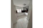 Etagenwohnung Butzbach - 6 Zimmer, 180 m&sup2;, 1.980&euro; | Angebot:26606603