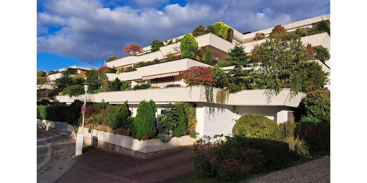 RAUMRIESE MIT RIESENTERRASSE UND SAUNA - elegante Terrassenwohnung 5 zimmer