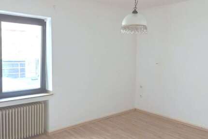 Wohnung Mönchengladbach Gladbach - 1 Zimmer, 35 m&sup2;, 320&euro; | Angebot:27083270