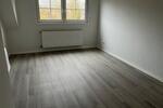 Etagenwohnung Aßlar - 3 Zimmer, 85 m&sup2;, 900&euro; | Angebot:24750654
