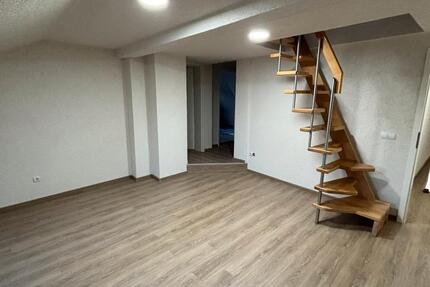 Wohnung Oberboihingen - 4 Zimmer, 20 m&sup2;, 950&euro; | Angebot:25106607