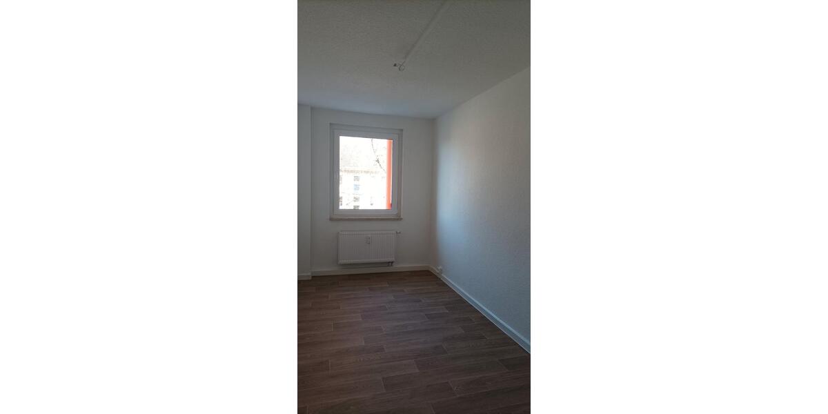 Etagenwohnung Lunzenau - 3 Zimmer, 59 m&sup2;, 448&euro; | Angebot:25974142