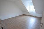 Etagenwohnung Heide - 3 Zimmer, 100 m&sup2;, 980&euro; | Angebot:25819087
