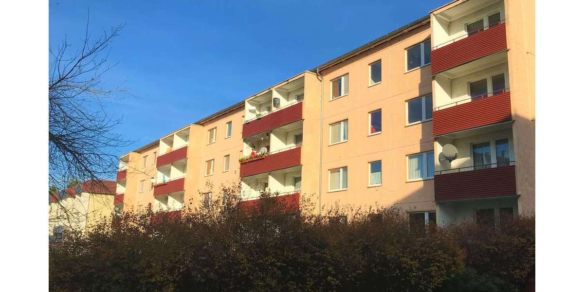 Neu, 5 Zimmer WG geeignet, frisch renoviert mit Balkon! 5 zimmer