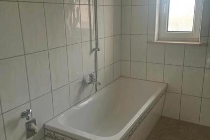Wohnung Untermerzbach - 3 Zimmer, 90 m&sup2;, 700&euro; | Angebot:26416922