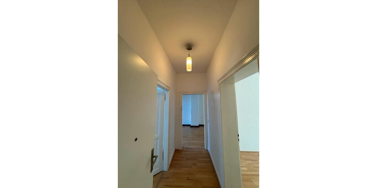 Wohnen auf Zeit Düsseldorf Stadtbezirk 5 - 1 Zimmer, 12 m&sup2;, 600&euro; | Angebot:24831056