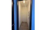 frisch sanierte 2,5 Zimmer Wohnung mit Balkon
