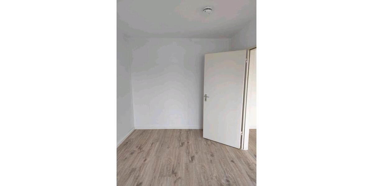 Etagenwohnung Salzgitter - 2 Zimmer, 48 m&sup2;, 584&euro; | Angebot:24805436