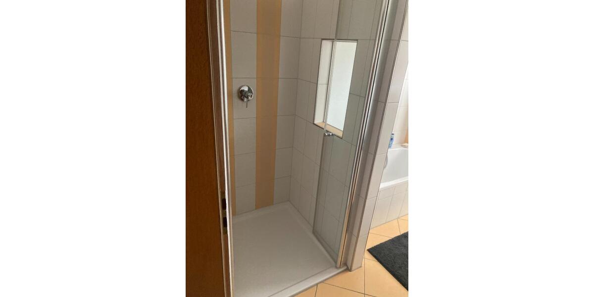 Etagenwohnung Bremerhaven - 4 Zimmer, 108 m&sup2;, 785&euro; | Angebot:26004903