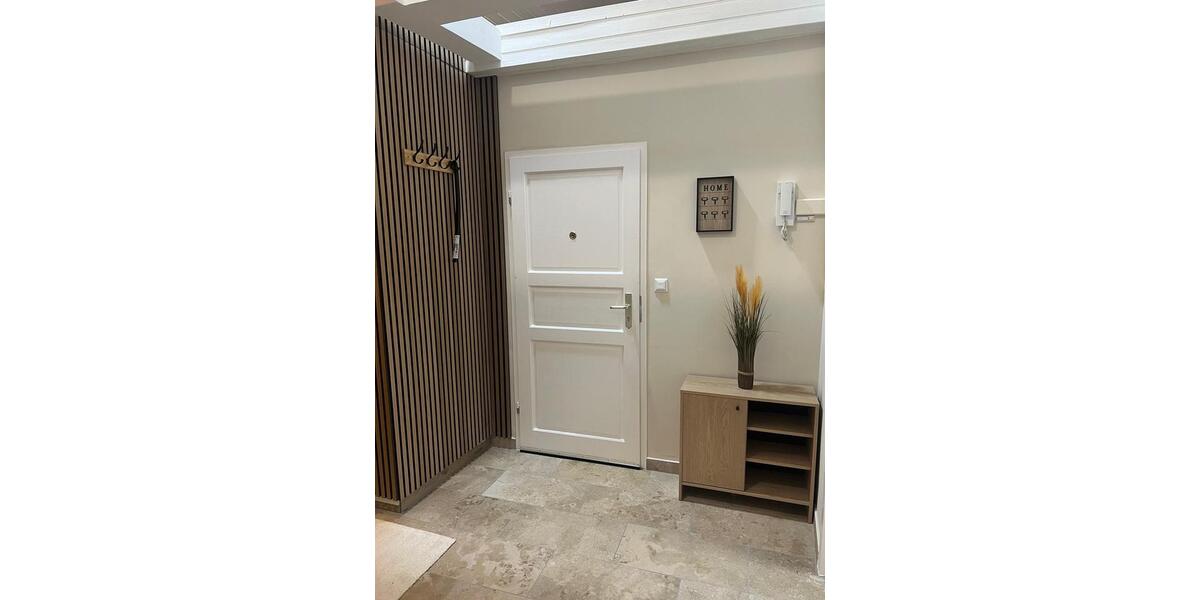 Dachgeschoßwohnung Eisenach - 1 Zimmer, 55 m&sup2;, 1.000&euro; | Angebot:24841605