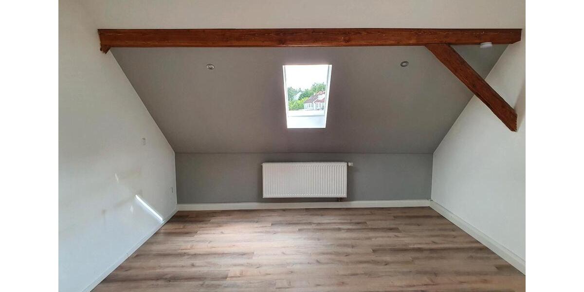 Dachgeschoßwohnung Nürtingen - 1 Zimmer, 65 m&sup2;, 920&euro; | Angebot:26438210