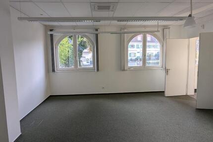 Helles Büro zu vermieten zimmer
