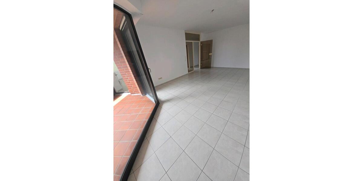 Etagenwohnung Meppen - 3 Zimmer, 78 m&sup2;, 760&euro; | Angebot:26677771