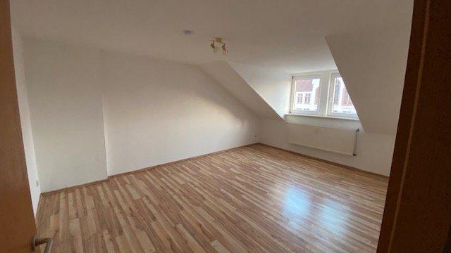 Dachgeschoßwohnung Mühlhausen (Thüringen) - 1 Zimmer, 40 m&sup2;, 235&euro; | Angebot:26128773
