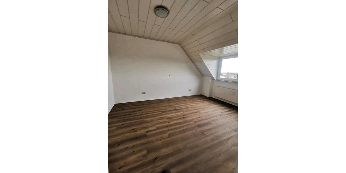 Etagenwohnung Limburg an der Lahn - 3 Zimmer, 105 m&sup2;, 1.130&euro; | Angebot:20797935