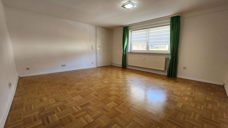Erdgeschoßwohnung Göttingen Nordstadt - 3 Zimmer, 120 m&sup2;, 1.600&euro; | Angebot:25842997