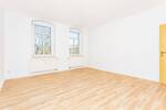 Etagenwohnung Gera Zwötzen - 2 Zimmer, 49 m&sup2;, 325&euro; | Angebot:26814654