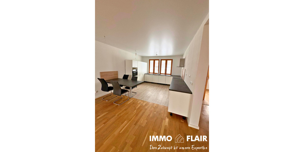 Doppelhaushälfte Wunsiedel - 3 Zimmer, 81 m&sup2;, 840&euro; | Angebot:25304477